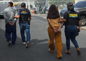 Las diligencias fueron ejecutadas por investigadores de la División Nacional contra el Desarrollo Criminal de las Pandillas. / Foto: PNC