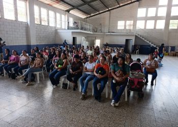 Inicia programa de Beca Productiva para fortalecer el emprendimiento de mujeres en Santa Rosa