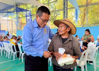 Comedor social móvil en San Antonio Huista acerca servicios de alimentación a familias en situación de vulnerabilidad