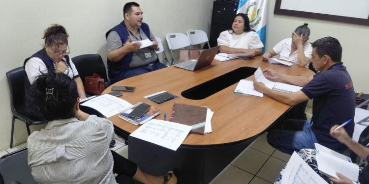 Coordinan acciones a favor de las personas con discapacidad en Zacapa