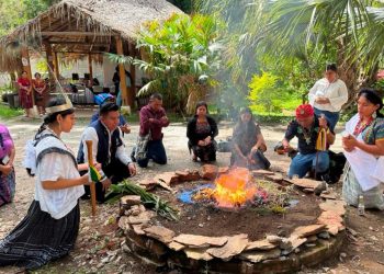 Intercambio de saberes fortalece identidad y cultura de pueblos originarios de Baja Verapaz