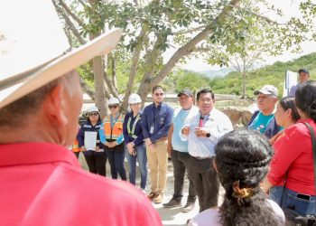 Entregan terreno para la construcción del nuevo puesto de Salud en la aldea Maraxco, Chiquimula