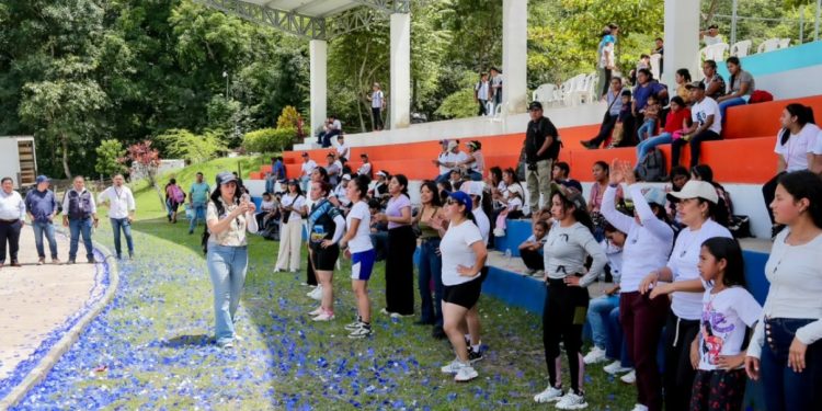 Fortalecen liderazgo en jornada de integración del programa Jóvenes Protagonistas
