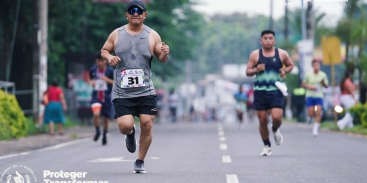 Impulsan Carrera 5K por la Nutrición para promover hábitos saludables y apoyar a la niñez en Retalhuleu