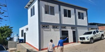 Entregan proyectos enmarcados en infraestructura vial, educación y salud en Santa Rosa