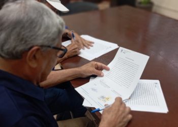 Firman convenio para el mejoramiento de calle en aldea San Antonio, Teculután