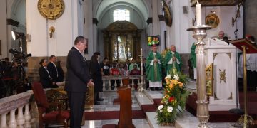 Presidente y la vicepresidenta participan en la eucaristía presidida por el cardenal Pietro Parolín. / Fotos: Gilber García.