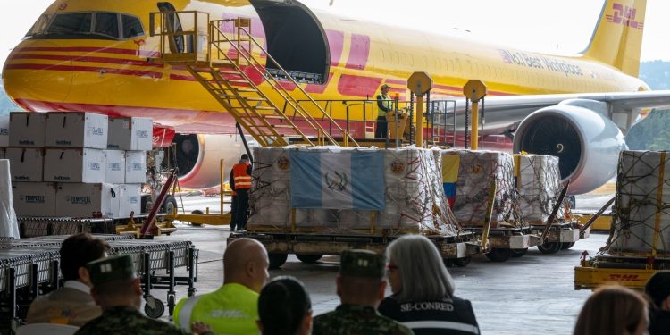 Guatemala envía ayuda humanitaria para afectados por sismo en Colombia