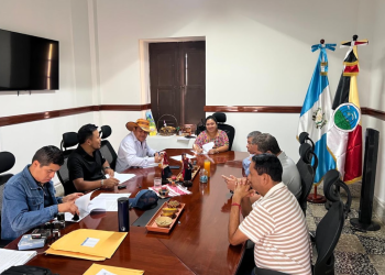 Proyectos de infraestructura continúan avanzando en Cahabón