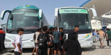 La policía calcula que unos 73.500 migrantes han salido ya de Ceuta hacia Marruecos