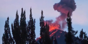 Alertan actividad del volcán de Fuego./Foto: Conred.