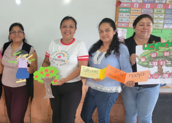 Capacitan a docentes de Escuintla en idioma poqomam./Foto: ALMG.