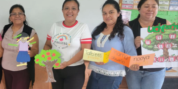 Capacitan a docentes de Escuintla en idioma poqomam./Foto: ALMG.