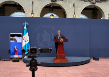 Presidente Arévalo en la ronda. / Foto: Mariana López.