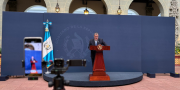 Presidente Arévalo en la ronda. / Foto: Mariana López.