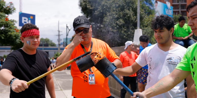 Presentan campaña Antorchas Seguras para conmemorar los 205 años de independencia de Guatemala