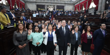 Congreso juramenta a Comisión de Postulación para elección de Contralor General