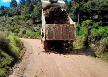 CIV mantiene atención a emergencias en carreteras por las lluvias