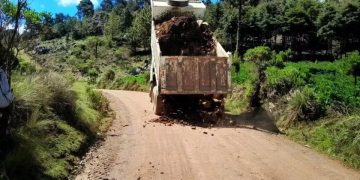 CIV mantiene atención a emergencias en carreteras por las lluvias