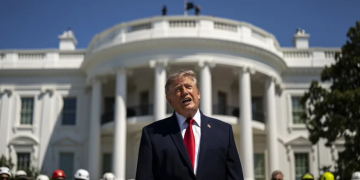 Trump no descarta que «en algún momento» se reinicien las negociaciones con Irán