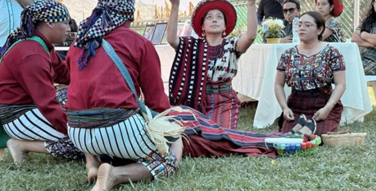 Promueven la salud con pertinencia cultural en Santiago Atitlán