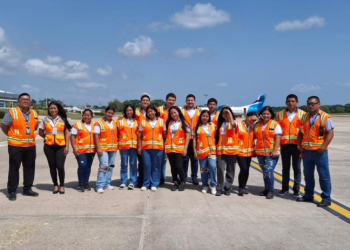 Aeropuerto Mundo Maya inspira a la juventud a soñar con un futuro en las alturas