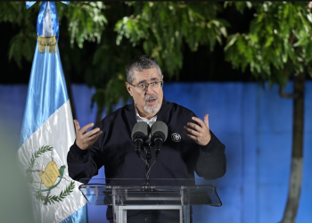 Presidente Bernardo Arévalo en la Ronda,