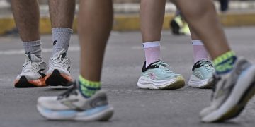 ¿Qué calles estarán cerradas y cuáles son las rutas alternas por la 42K y 21K de la Ciudad de Guatemala este domingo?