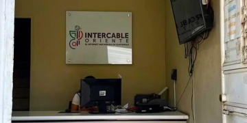Unconsu realiza jornada de inspecciones a cableoperadoras en Chiquimula