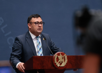 Viceministro de Transportes reitera que el espacio al diálogo permanece abierto./Foto: Analí Camey.