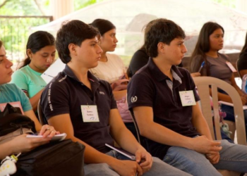 Jóvenes de servicio cívico fortalecen el trabajo en las comunidades de Chiquimula