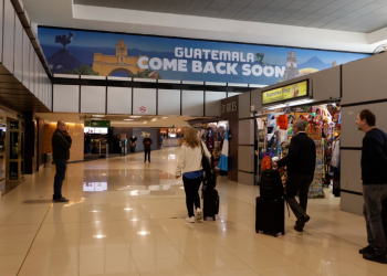 Aeropuerto La Aurora presenta mejoras considerables./Foto: Dickéns Zamora.