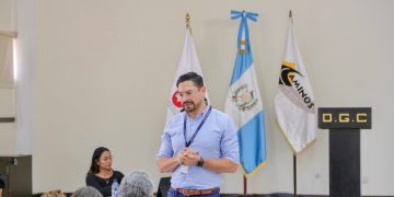Gobernador de Chiquimula participa en reunión nacional para fortalecer la ejecución de proyectos de infraestructura