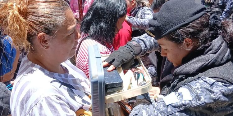 El operativo es liderado por la Fuerza Élite del Sistema Penitenciario. / Foto: SP