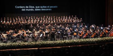 Más de 200 artistas unieron sus voces para honrar a las víctimas del terremoto de 1976