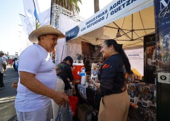 Mipymes guatemaltecas promueven productos en Festival Chapín 2026