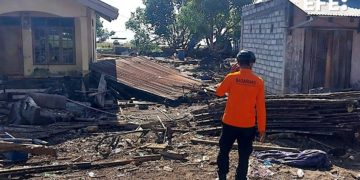 Más de medio centenar de muertos, 135 heridos y 5.000 evacuados por el terremoto indonesio