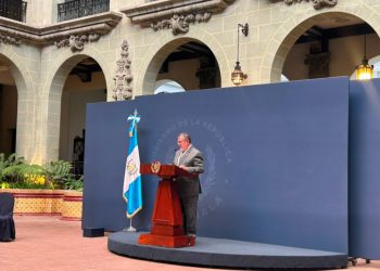 Presidente Arévalo destaca respuesta del Gobierno ante emergencia vial y anuncia avances en institutos regionales