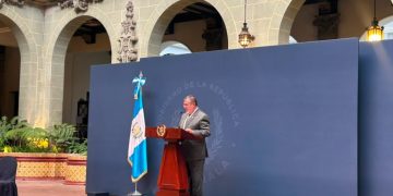 Presidente Arévalo destaca respuesta del Gobierno ante emergencia vial y anuncia avances en institutos regionales