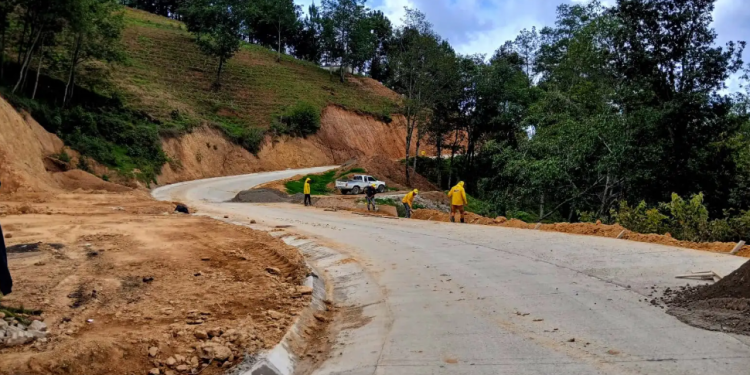 El CIV informó sobre el mejoramiento de una carretera de 12.99 kilómetros. (Foto: CIV)