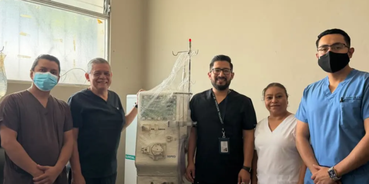 Hospital de Amatitlán refuerza la atención con nuevo espacio para tratamiento de hemodiálisis. (Foto: MSPAS)