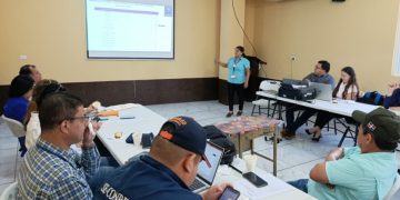 Refuerzan acciones para la prevención de la violencia y el control del embarazo en adolescentes en Santa Rosa