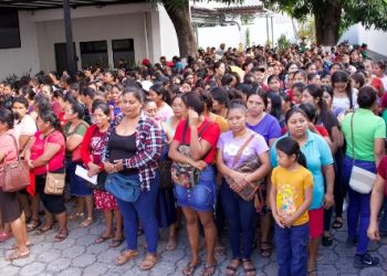 Entregan Bono Social en Chiquimula./Foto: Mides.