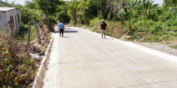 Autoridades entregan proyecto Entrega de Calle Pavimentada en Aldea El Pinal I, Zapotitlán, Jutiapa