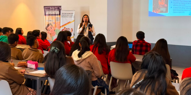 Impulsan el desarrollo de la juventud de Totonicapán por medio de encuentro municipal de empleo, emprendimiento y futuro
