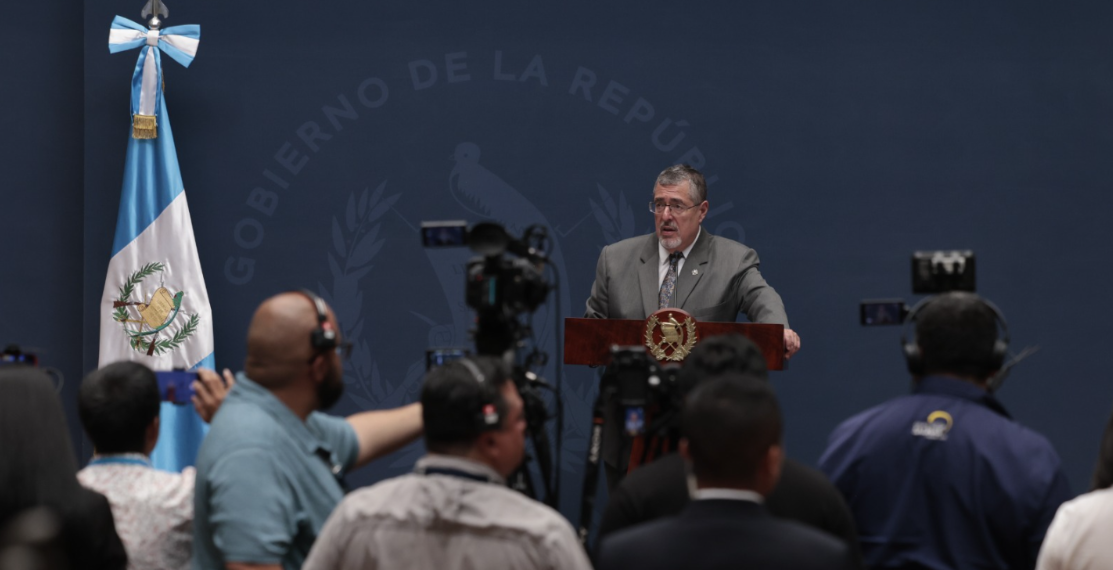Presidente Arévalo destaca respuesta del Gobierno ante emergencia vial y anuncia avances en institutos regionales