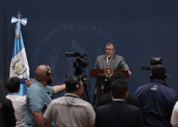 Presidente Arévalo destaca respuesta del Gobierno ante emergencia vial y anuncia avances en institutos regionales