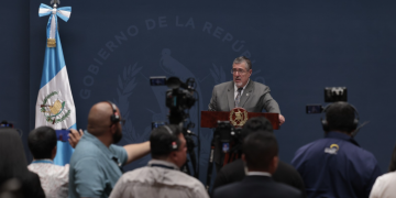Presidente Arévalo destaca respuesta del Gobierno ante emergencia vial y anuncia avances en institutos regionales