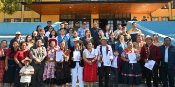 Quetzaltenango conmemora el Día Internacional y Nacional de los Pueblos Indígenas con el cambio de la Rosa de la Paz