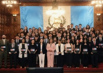 Embajada de la República de China-Taiwán y Segeplan entregaron 70 becas para estudios de idiomas y posgrados